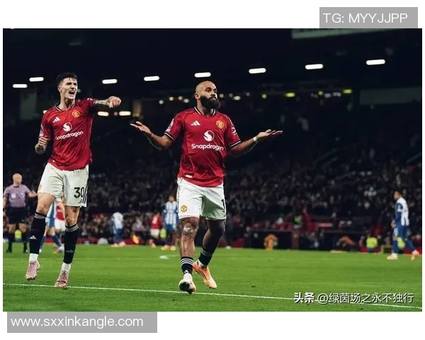 曼联官宣热门新援加盟，锋线实力再添一员猛将