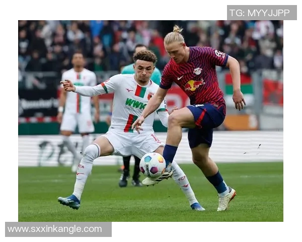 汉堡遭遇奥格斯堡惨败,德甲降级风险上升 汉堡遭遇奥格斯堡惨败,德甲降级风险上升