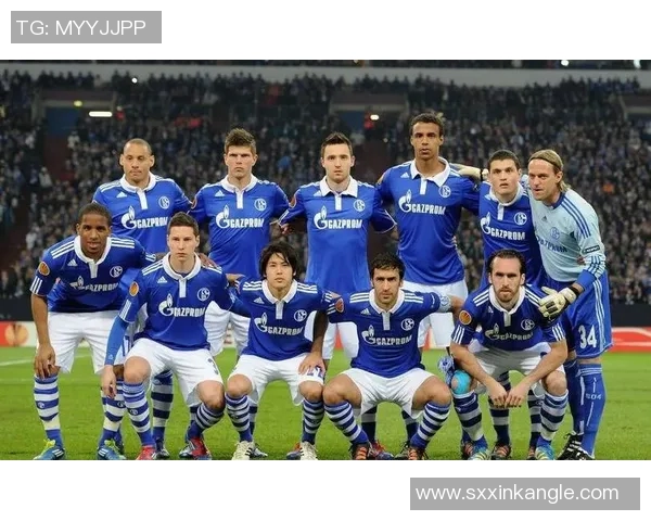 沙尔克04持续颓势,积分榜垫底情势堪忧 沙尔克04持续颓势,积分榜垫底情势堪忧